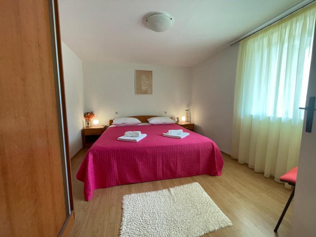 Apartment Benky Pićan Exteriér fotografie